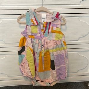 Open Edit bubble romper size 18m like new!